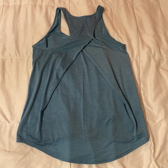 Lululemon tank top - Picture 2 of 3